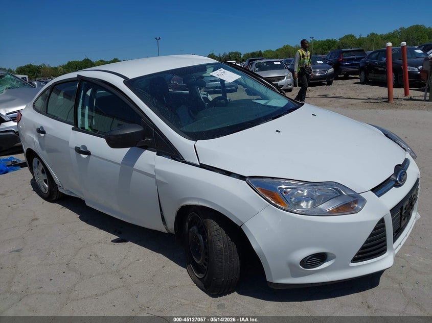 2014 FORD FOCU S | 1FADP3E26EL192349 | UPCARS