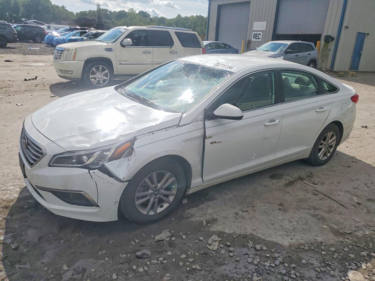 2017 HYUNDAI SONATA SE | 5NPE24AF9HH445619 | UPCARS