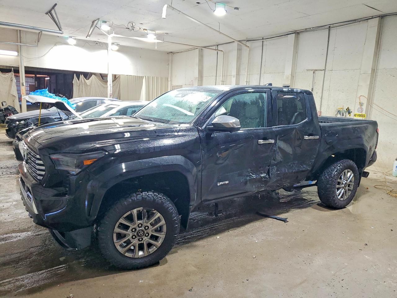 2025 TOYOTA TACOMA LIMITED | 3TYLB5JN6ST093710 | UPCARS
