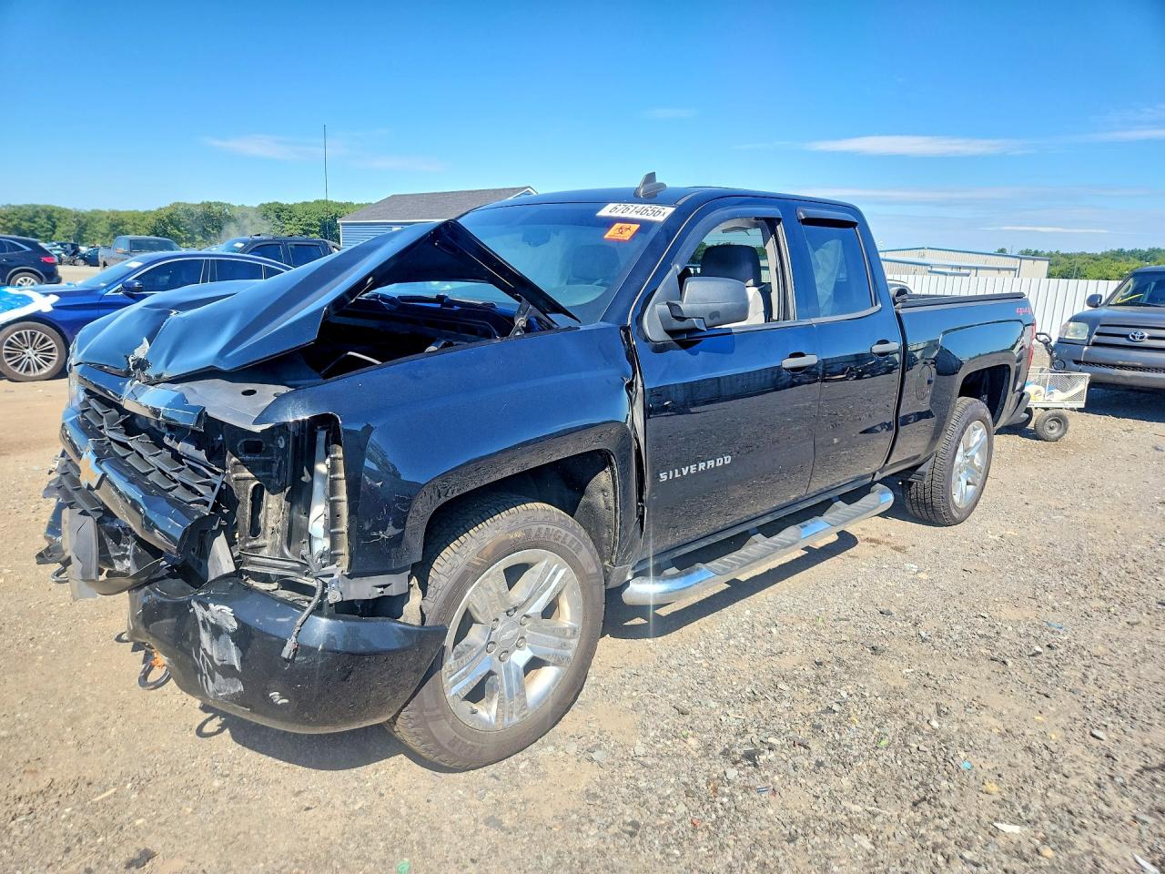 2018 CHEVROLET SILVERADO K1500 CUSTOM | 1GCVKPEC3JZ358007 | UPCARS