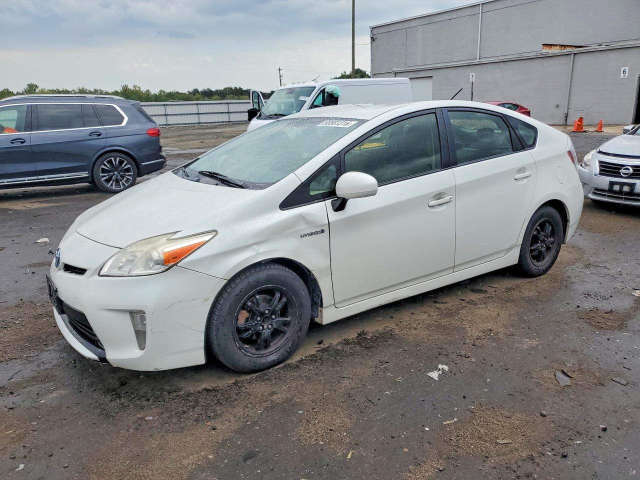 2015 TOYOTA PRIUS THREE | JTDKN3DU7F0425197 | UPCARS