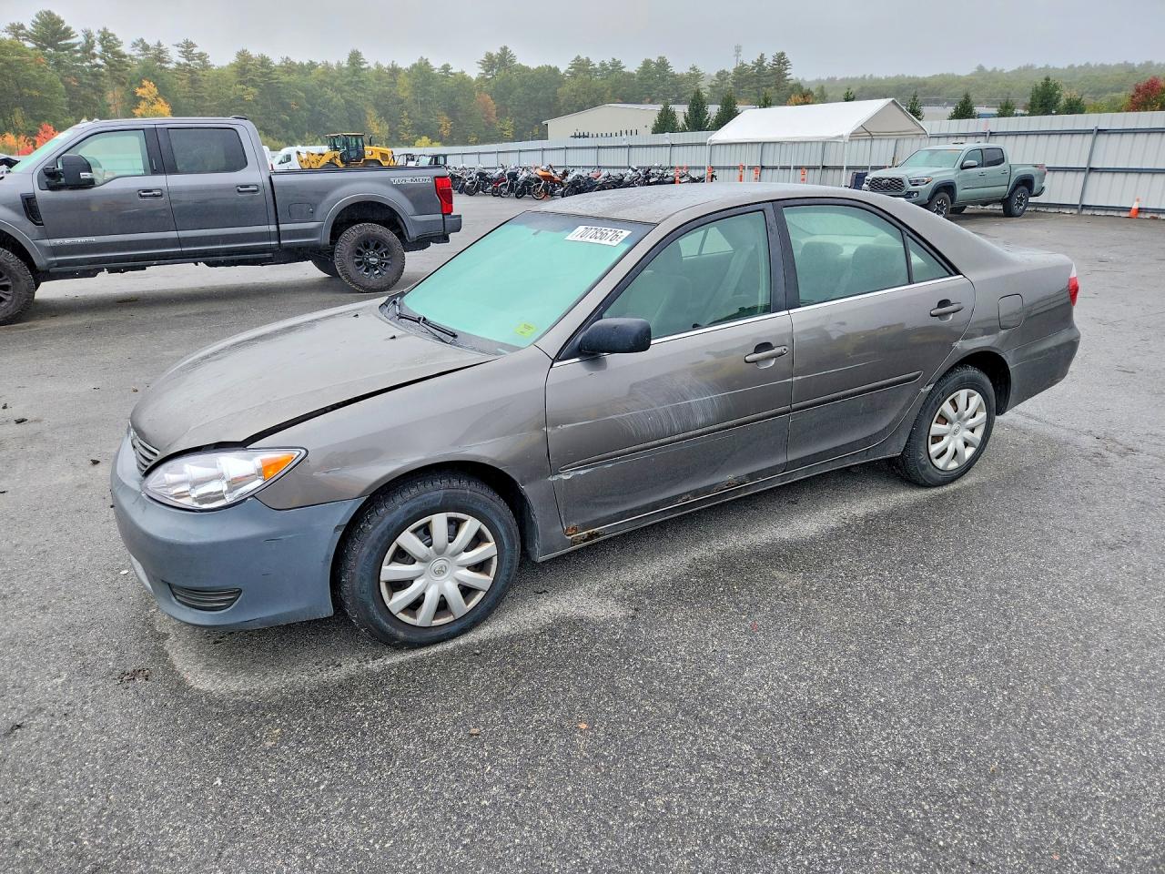 2005 TOYOTA CAMRY STANDARD | JTDBE32K853002398 | UPCARS
