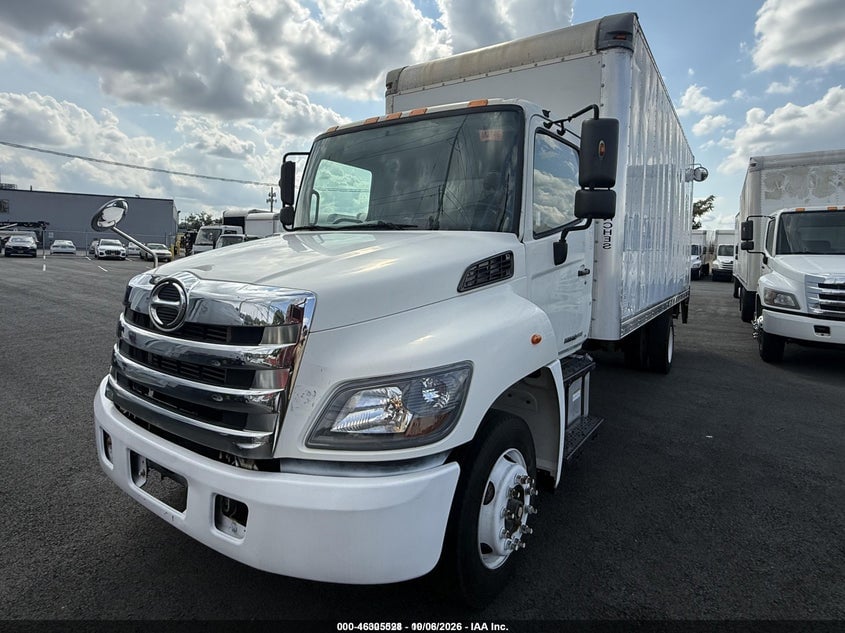 2015 HINO 258ALP BOX TRUCK | 5PVNJ8JP9F4S51274 | UPCARS