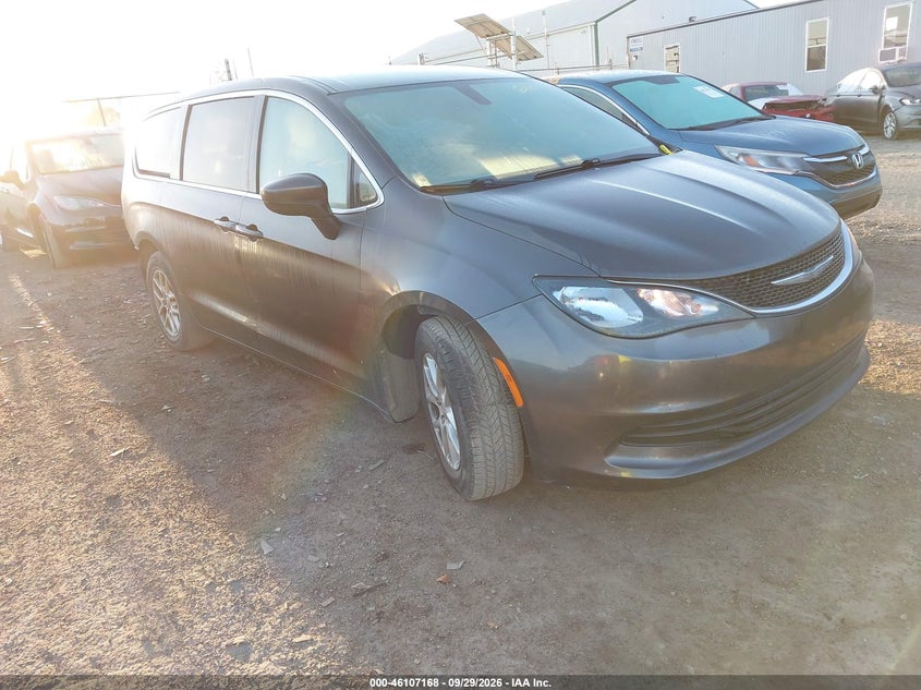 2017 CHRYSLER PACIFICA LX | 2C4RC1CG1HR657386 | UPCARS