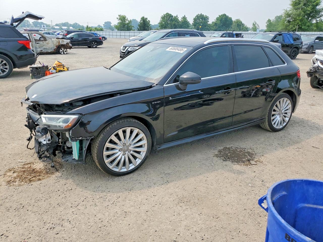 2017 AUDI A3 E-TRON PRESTIGE | WAUSPBFFXHA105269 | UPCARS