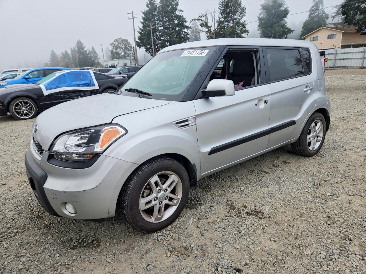 2011 KIA SOUL + | KNDJT2A29B7266487 | UPCARS