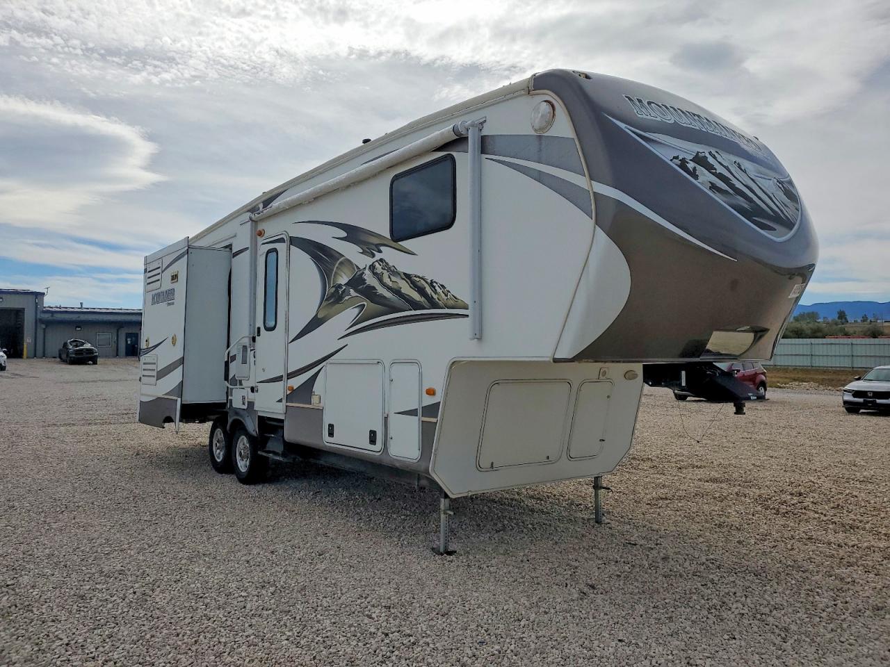 2014 KUTB MOUNTAINEE KEYSTONE R CAMPER | 4YDF2902XE4730232 | UPCARS