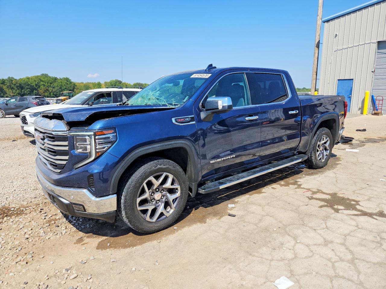 2022 GMC SIERRA K1500 SLT | 3GTUUDEL2NG526228 | UPCARS