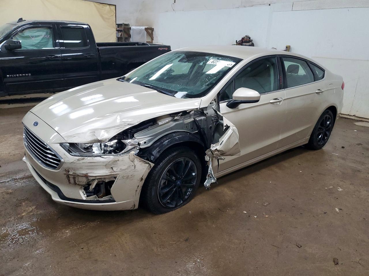 2019 FORD FUSION SE | 3FA6P0LU1KR131029 | UPCARS