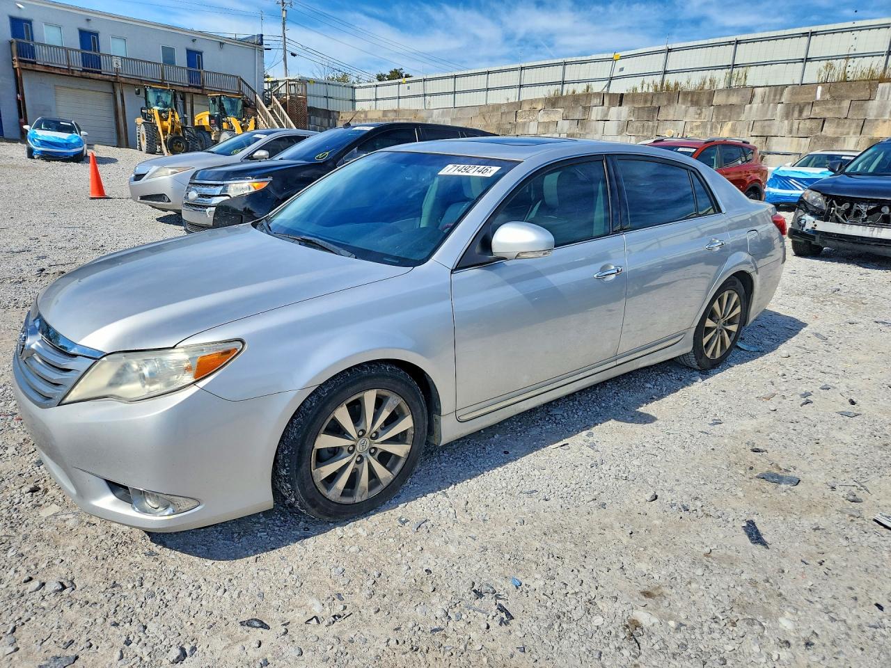 2011 TOYOTA AVALON LIMITED | 4T1BK3DB2BU436484 | UPCARS