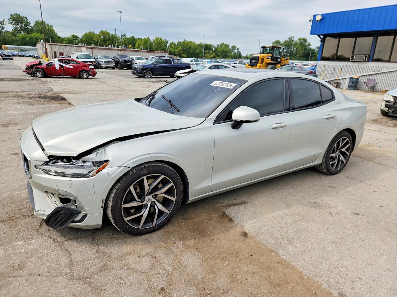 2019 VOLVO S60 T6 MOMENTUM | 7JRA22TK7KG006767 | UPCARS