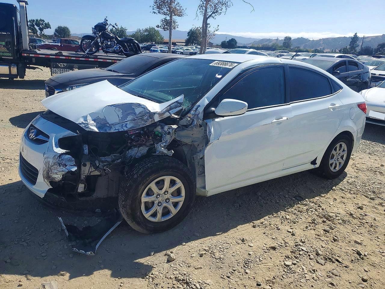 2014 HYUNDAI ACCENT GLS | KMHCT4AE3EU613327 | UPCARS