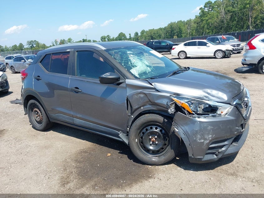 2019 NISSAN KICK S | 3N1CP5CU0KL535181 | UPCARS