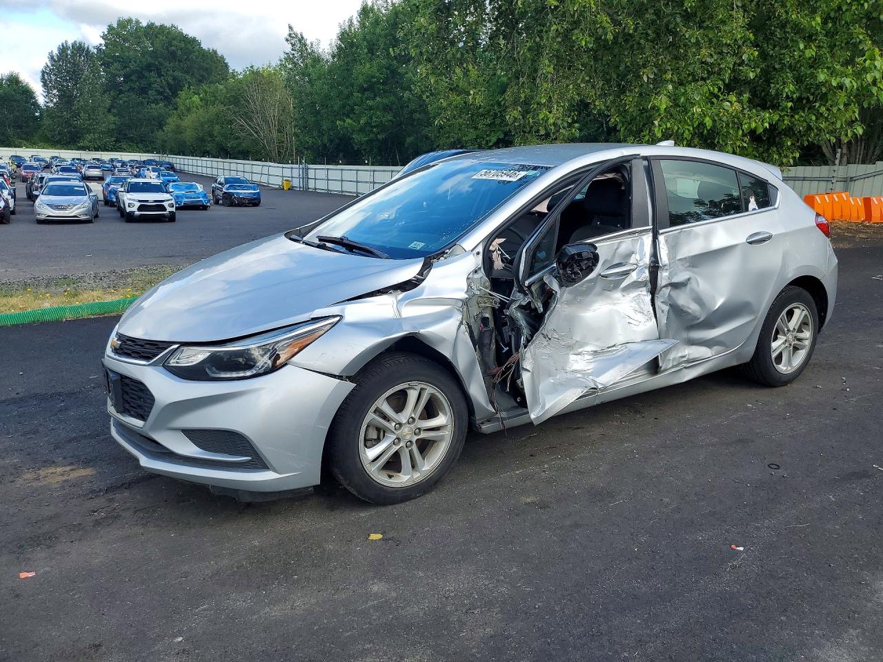 2018 CHEVROLET CRUZE LT | 3G1BE6SM4JS635898 | UPCARS
