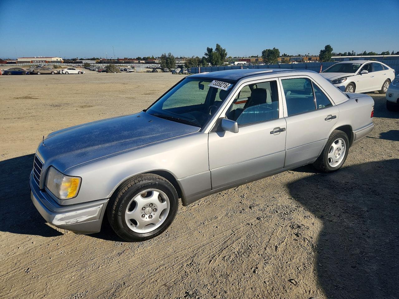 1995 MERCEDES-BENZ E-CLASS 320 BASE | WDBEA32E6SC229442 | UPCARS