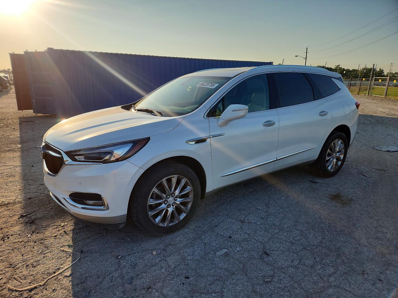 2018 BUICK ENCLAVE PREMIUM | 5GAEVBKWXJJ208291 | UPCARS