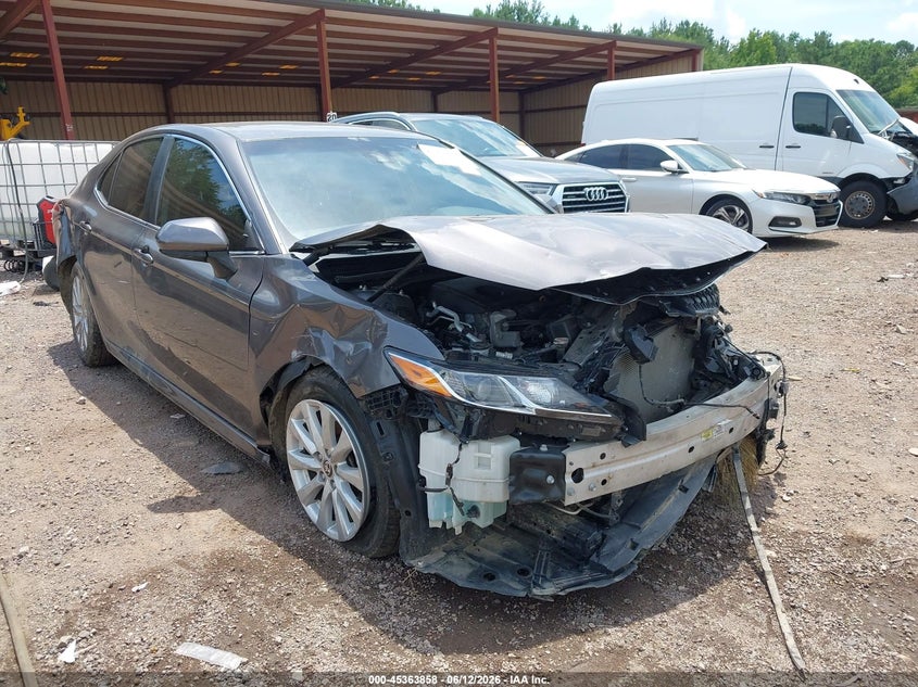 2020 TOYOTA CAMRY LE | 4T1C11AK1LU963756 | UPCARS