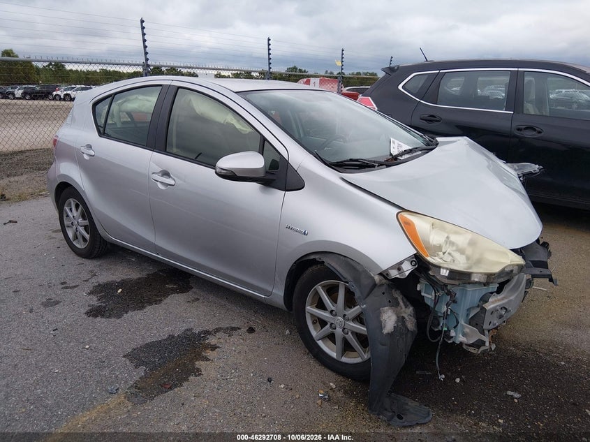 2013 TOYOTA PRIUS C THREE | JTDKDTB30D1552801 | UPCARS
