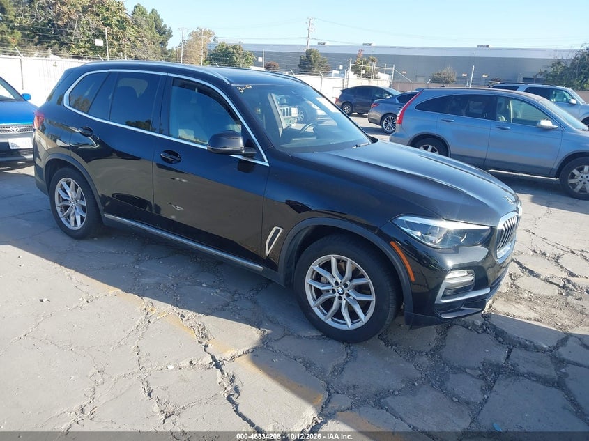 2019 BMW X5 XDRIVE40I | 5UXCR6C54KLL08575 | UPCARS