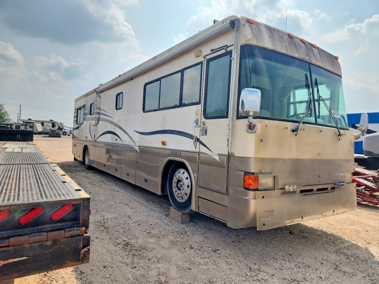 2000 COUNTRY COACH MOTORHOME INTRIGUE | 4U7B5EK15Y1101218 | UPCARS