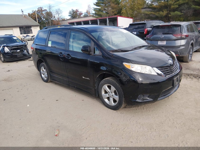 2012 TOYOTA SIENNA | 5TDKK3DC8CS200988 | UPCARS