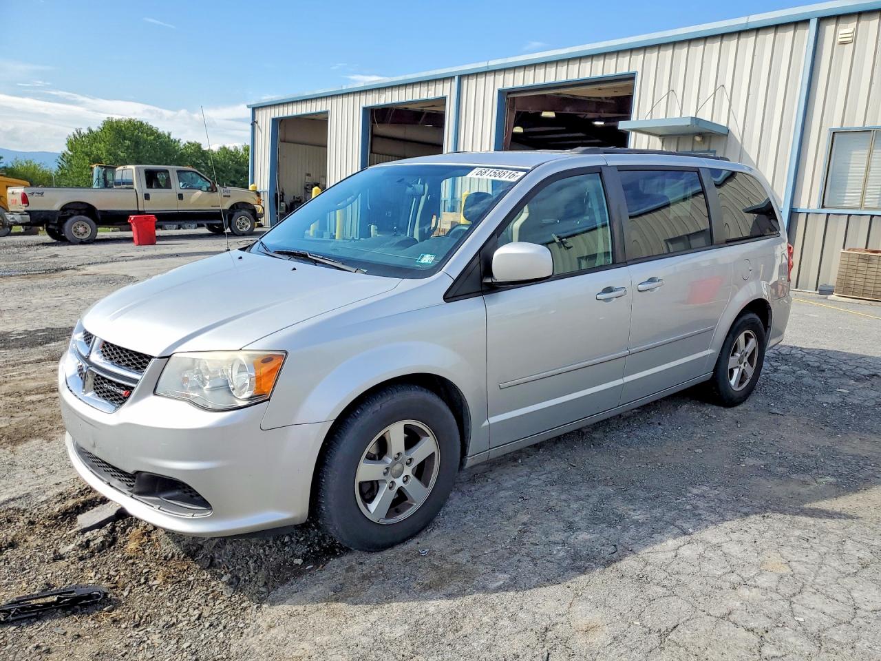 2012 DODGE CARAVAN SXT | 2C4RDGCG3CR384735 | UPCARS