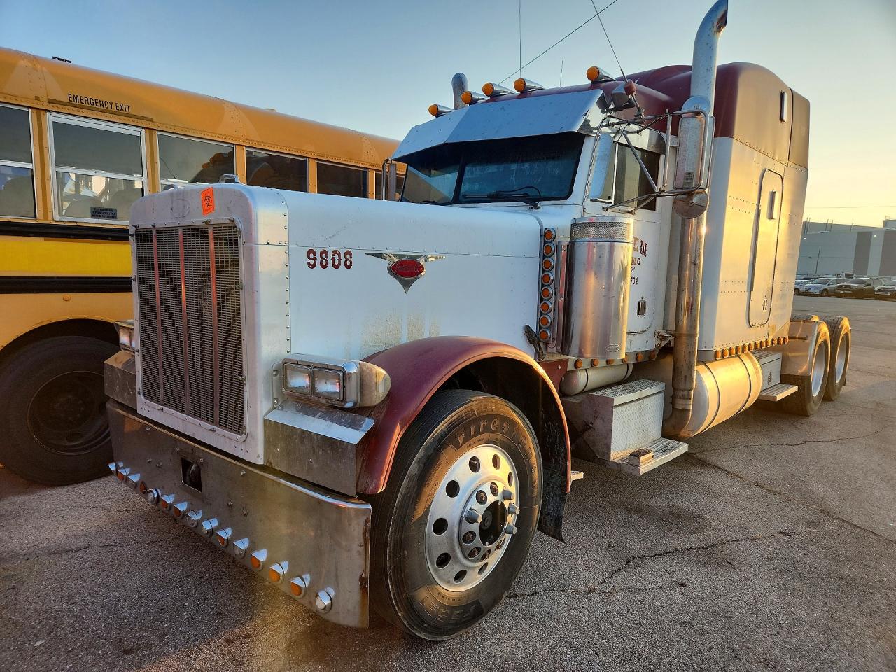 1998 PETERBILT ALL OTHER SEMI TRUCK | 1XP5D69X4WN447342 | UPCARS
