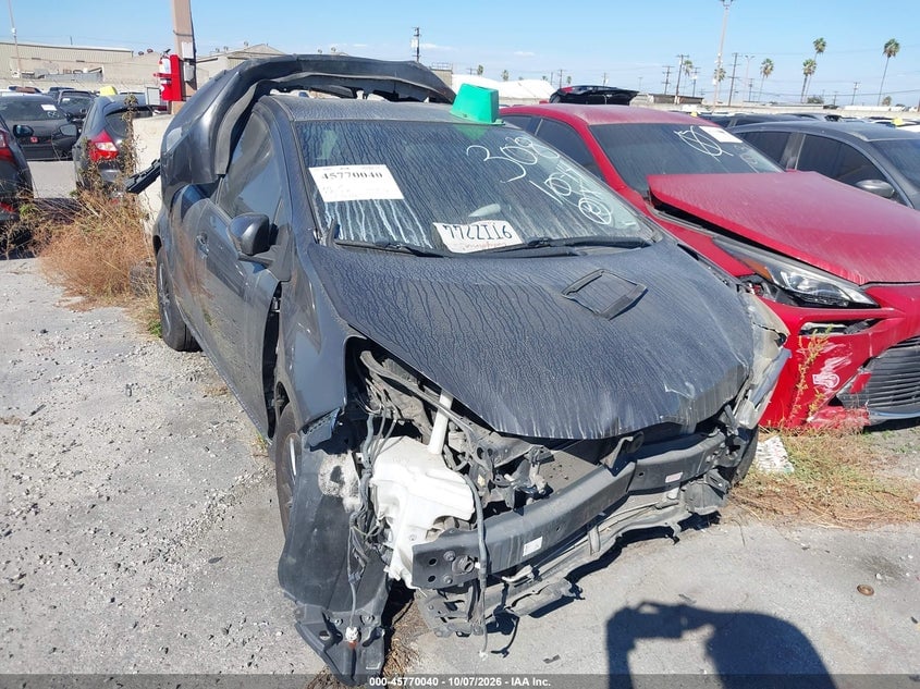 2015 TOYOTA PRIUS C TWO | JTDKDTB35F1111166 | UPCARS