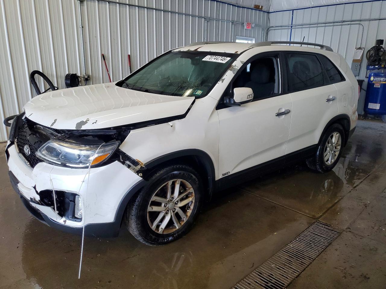 2014 KIA SORENTO LX | 5XYKTCA61EG545534 | UPCARS