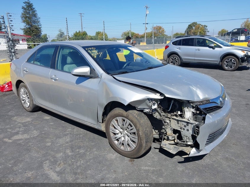 2014 TOYOTA CAMRY LE | 4T4BF1FK0ER372199 | UPCARS