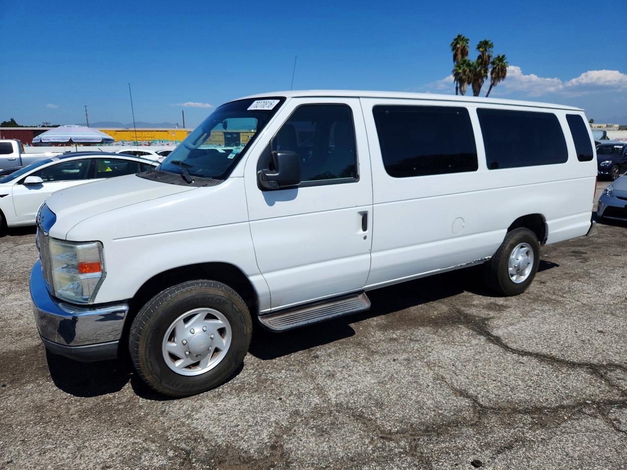 2012 FORD ECONOLIN E350 SUPER DUTY WAGON | 1FBSS3BL1CDB20435 | UPCARS