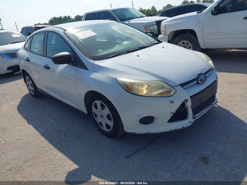 2012 FORD FOCU S | 1FAHP3E27CL237815 | UPCARS