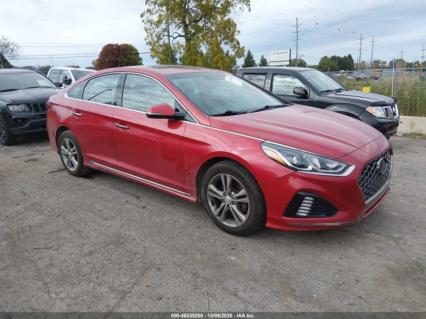 2018 HYUNDAI SONATA SPORT | 5NPE34AF9JH627291 | UPCARS