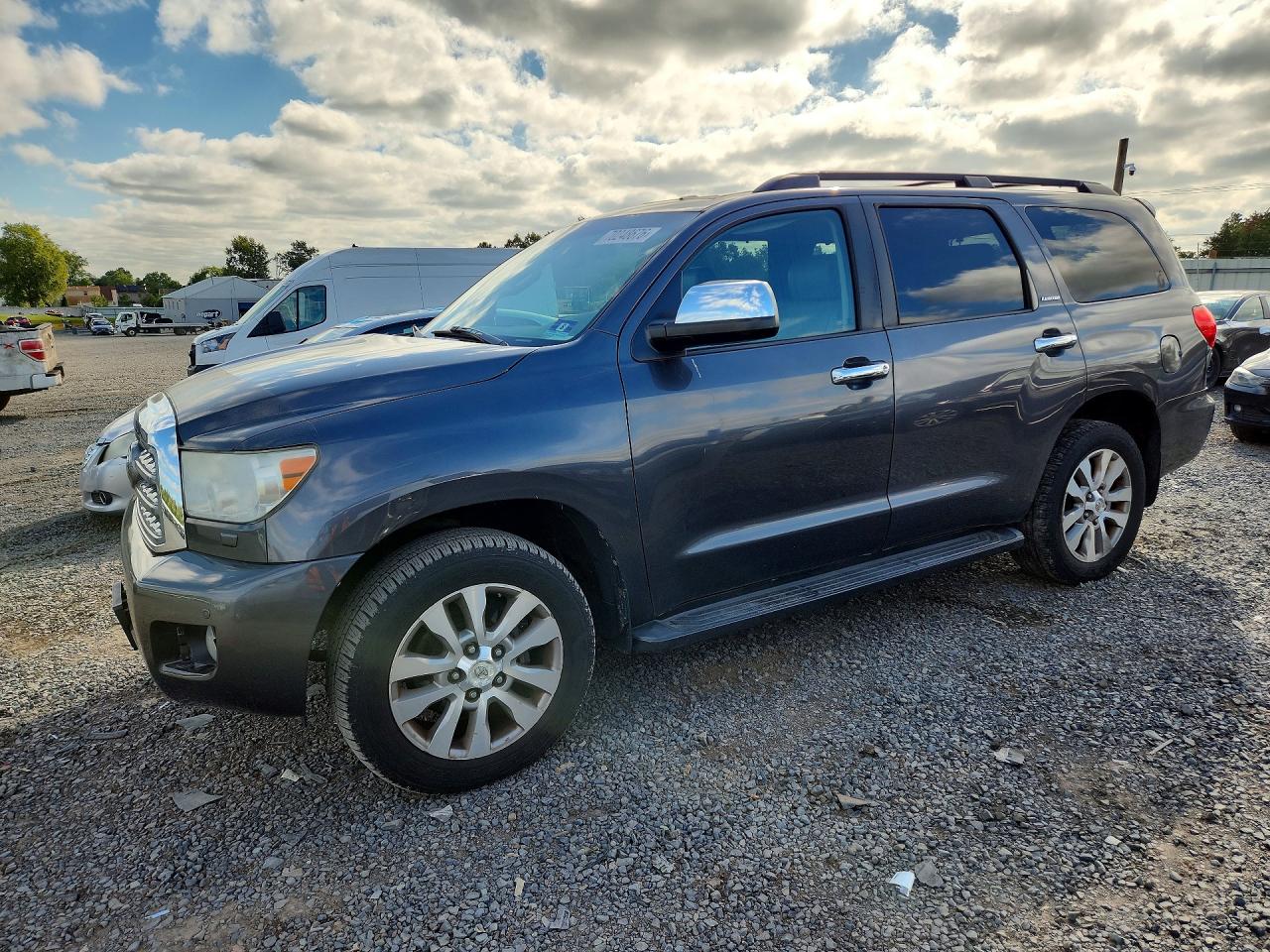 2011 TOYOTA SEQUOIA LIMITED | 5TDJY5G19BS053594 | UPCARS