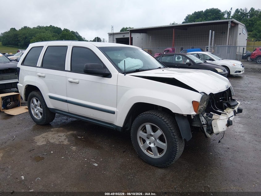 2008 JEEP GRAND CHEROKEE LAREDO | 1J8GR48K08C238984 | UPCARS