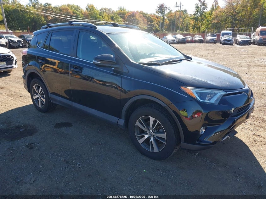 2018 TOYOTA RAV4 XLE | 2T3RFREV6JW824497 | UPCARS