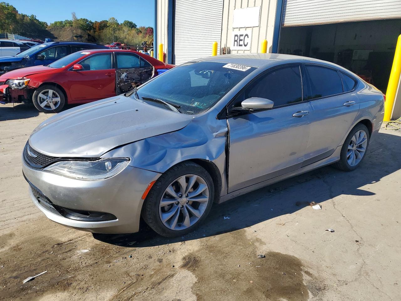 2015 CHRYSLER 200 S | 1C3CCCBB6FN668082 | UPCARS