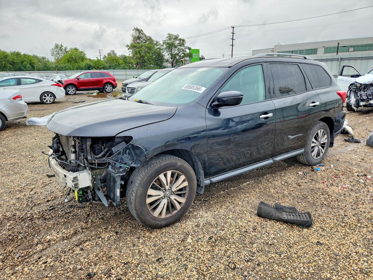 2017 NISSAN PATHFINDER SV | 5N1DR2MM7HC623184 | UPCARS
