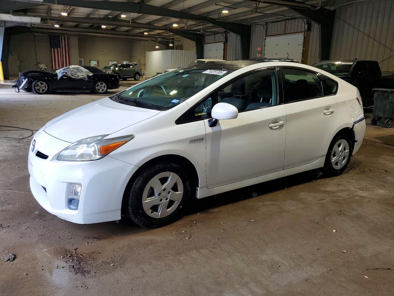 2011 TOYOTA PRIUS THREE | JTDKN3DU7B0252520 | UPCARS