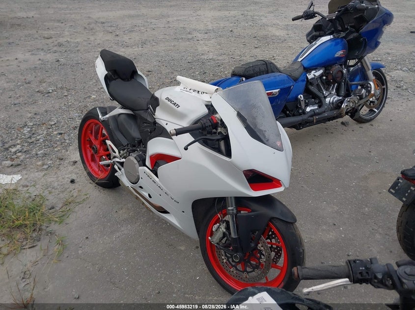 2023 DUCATI PANIGALE V2 | ZDMHAATW7PB010873 | UPCARS