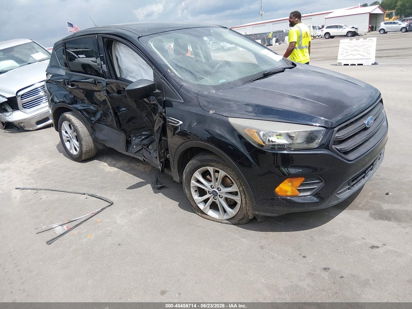 2018 FORD ESCAPE S | 1FMCU0F78JUB67119 | UPCARS