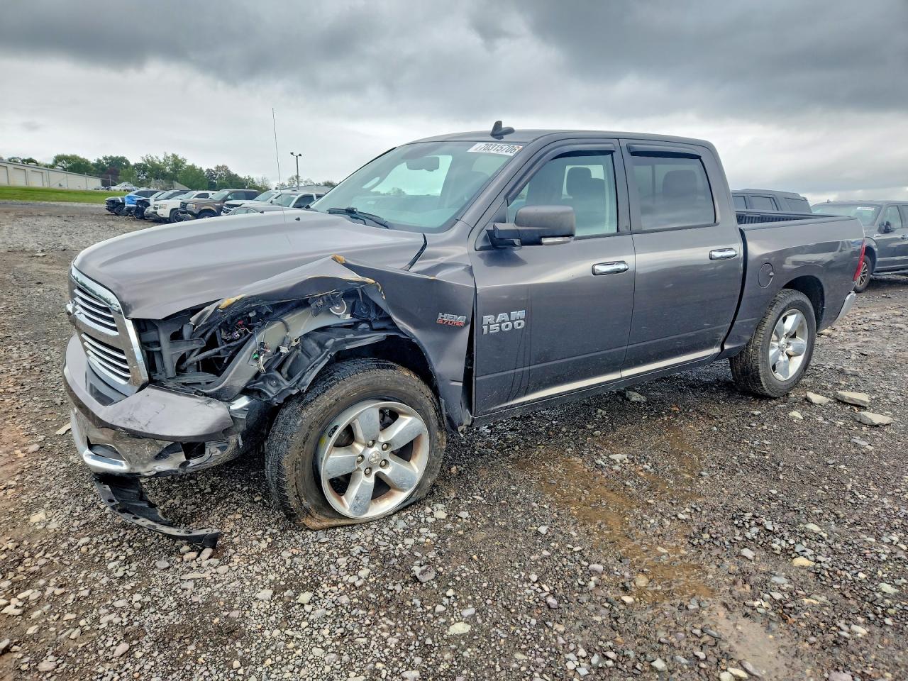 2017 RAM 1500 SLT | 3C6RR7LT1HG511517 | UPCARS