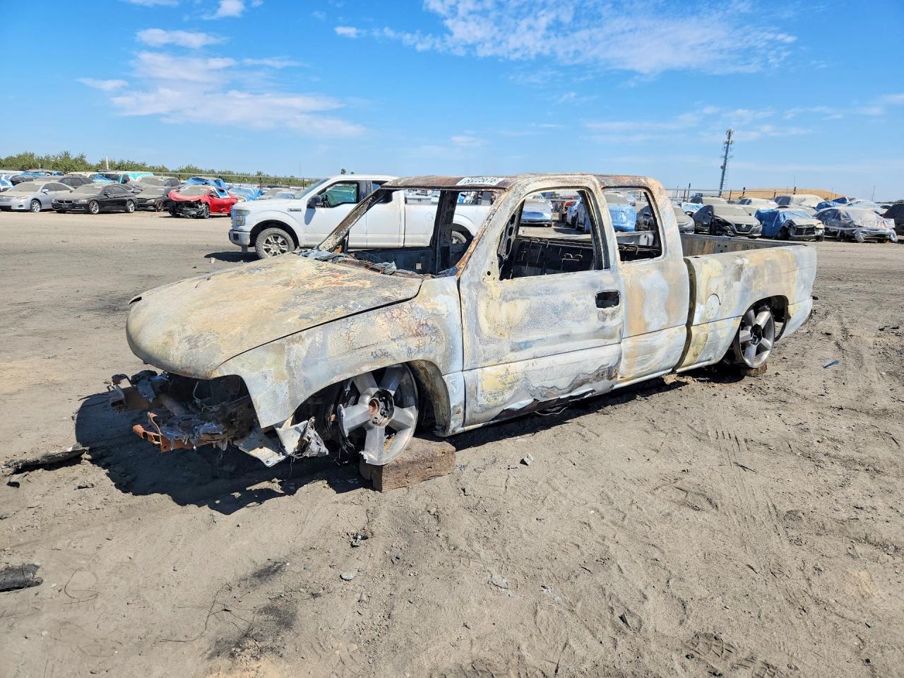 1999 CHEVROLET SILVERADO C1500 | 2GCEC19T1X1252175 | UPCARS