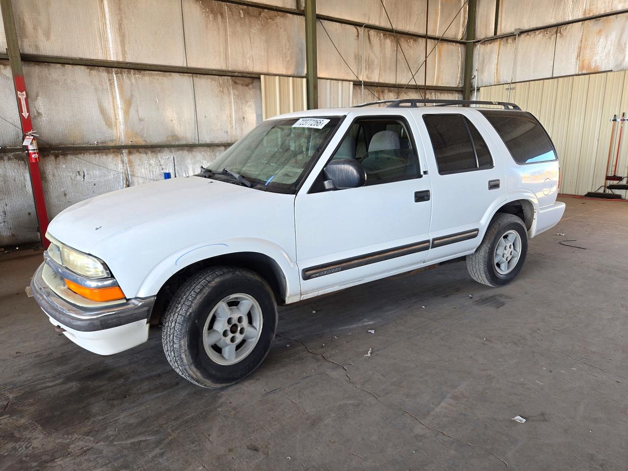 2001 CHEVROLET BLAZER | 1GNDT13W612228421 | UPCARS