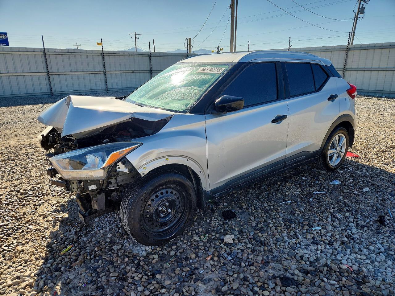 2019 NISSAN KICK S | 3N1CP5CU4KL566143 | UPCARS