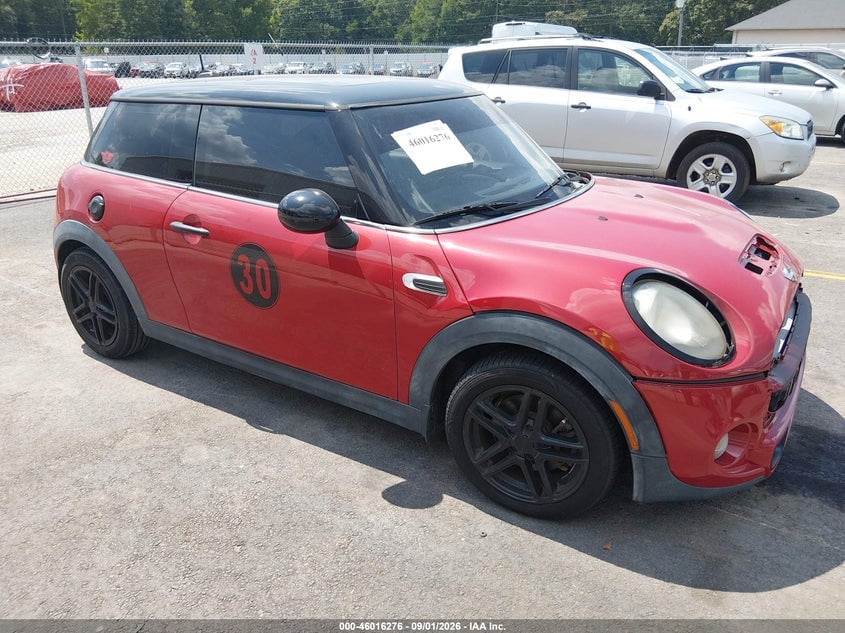 2016 MINI HARDTOP COOPER S | WMWXP7C50G2A42712 | UPCARS