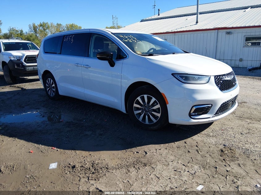 2024 CHRYSLER PACIFICA HYBRID SELECT | 2C4RC1S71RR198301 | UPCARS