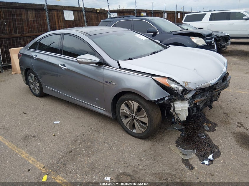 2014 HYUNDAI SONATA HYBRID LIMITED | KMHEC4A41EA112521 | UPCARS
