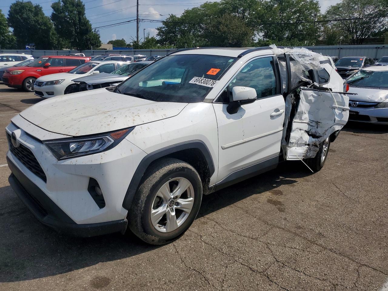 2021 TOYOTA RAV4 XLE | 2T3P1RFV2MW230689 | UPCARS