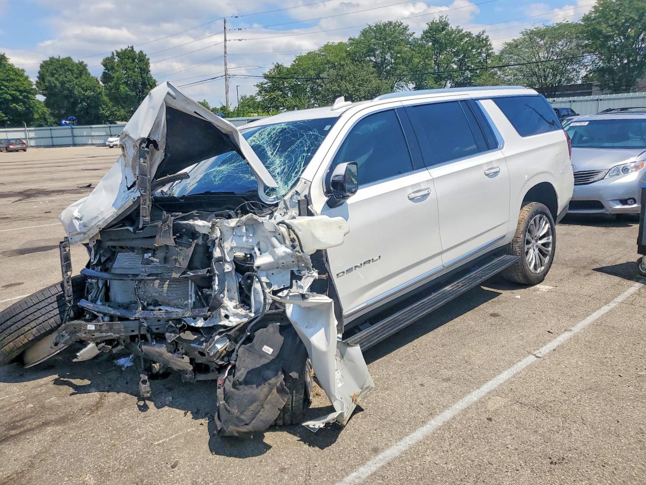 2021 GMC YUKON DENALI | 1GKS2JKL3MR282110 | UPCARS